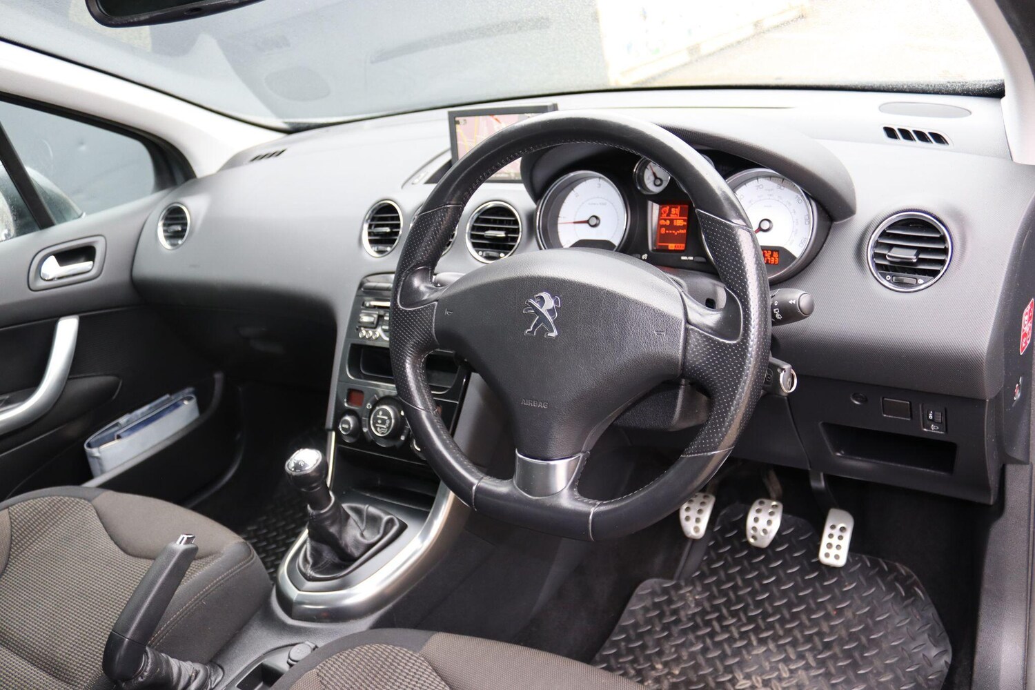 Used Peugeot 308 for sale - 76995671: Photo 15