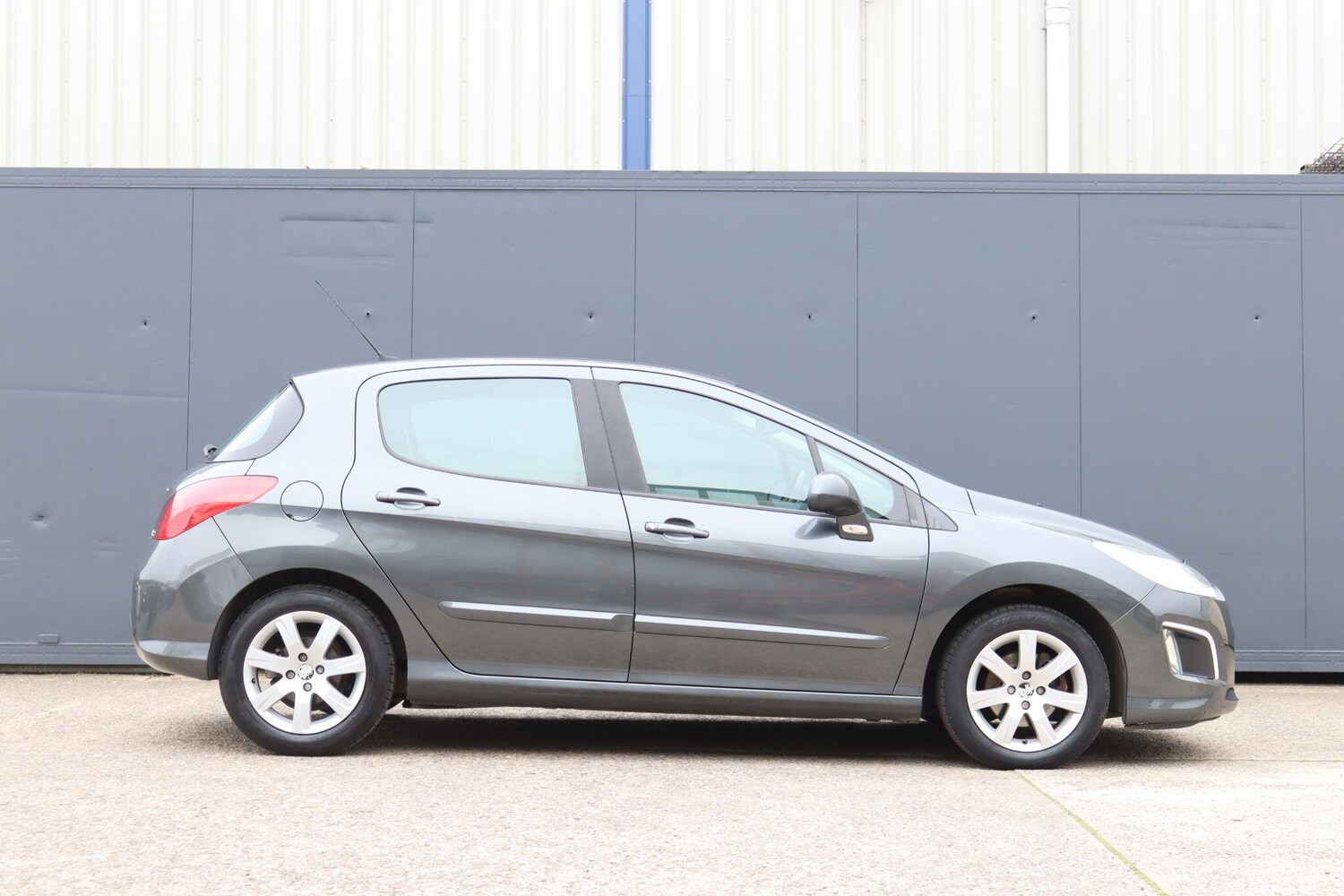Used Peugeot 308 for sale - 76995671: Photo 9