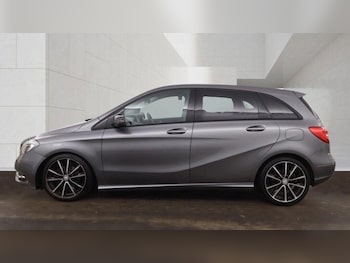 Used Mercedes-Benz B Class 2013 for sale - 79621118: Photo