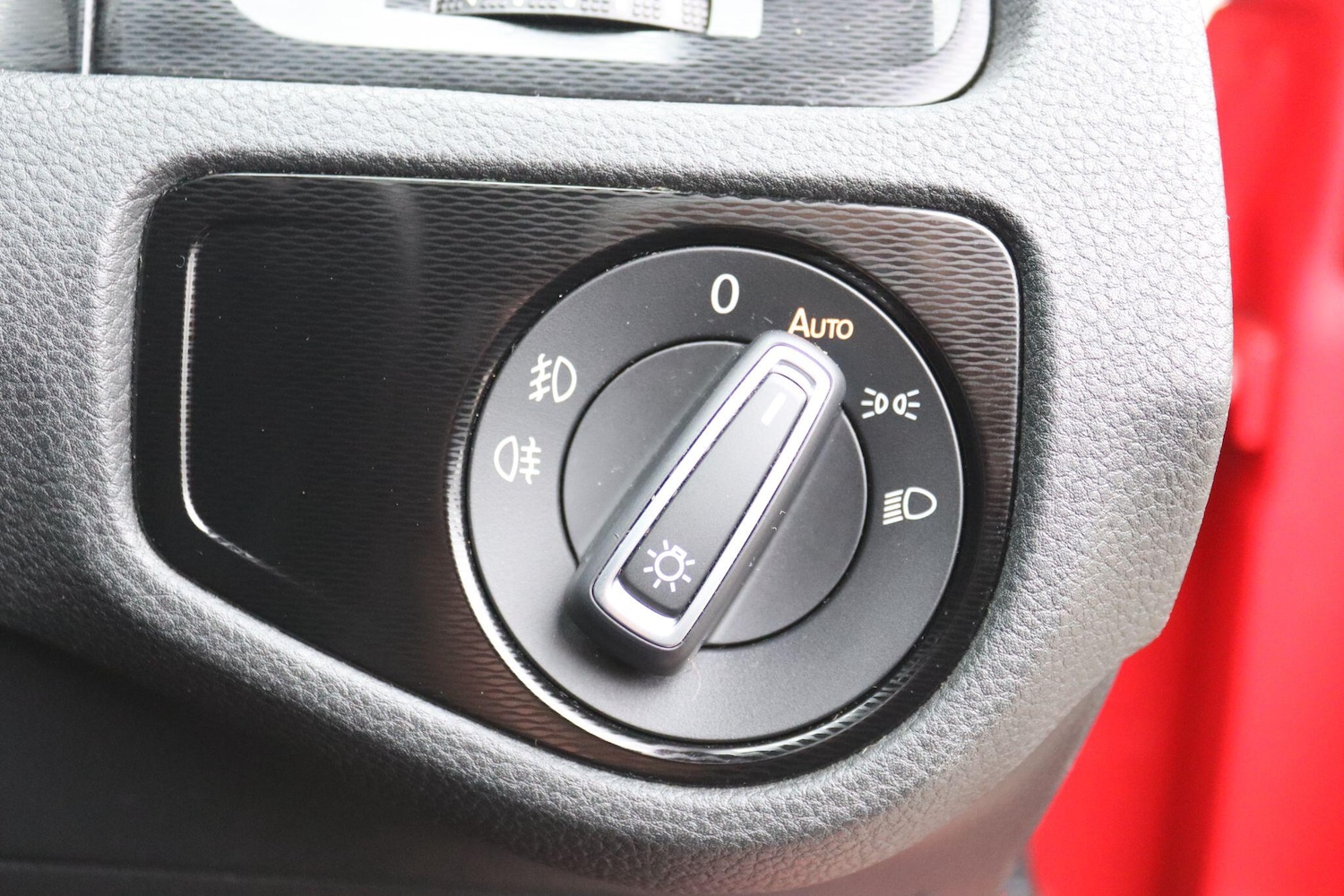 Used Volkswagen Golf 2014 for sale - 76239978: Photo 16