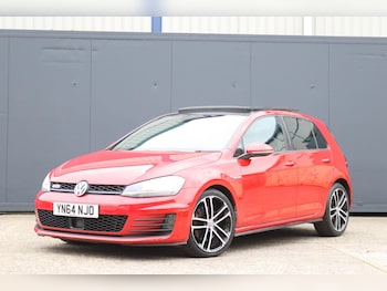 Volkswagen - Golf