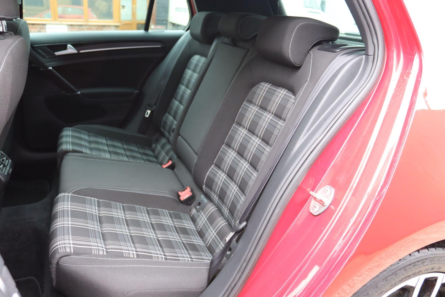 Used Volkswagen Golf 2014 for sale - 76239978: Photo 24