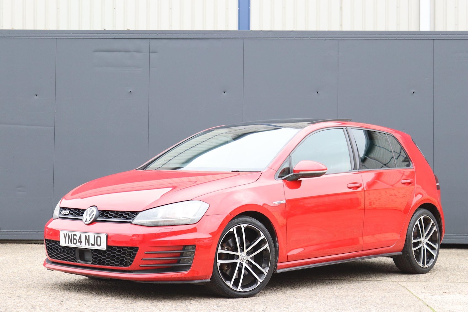 Used Volkswagen Golf 2014 for sale - 76239978: Photo 26