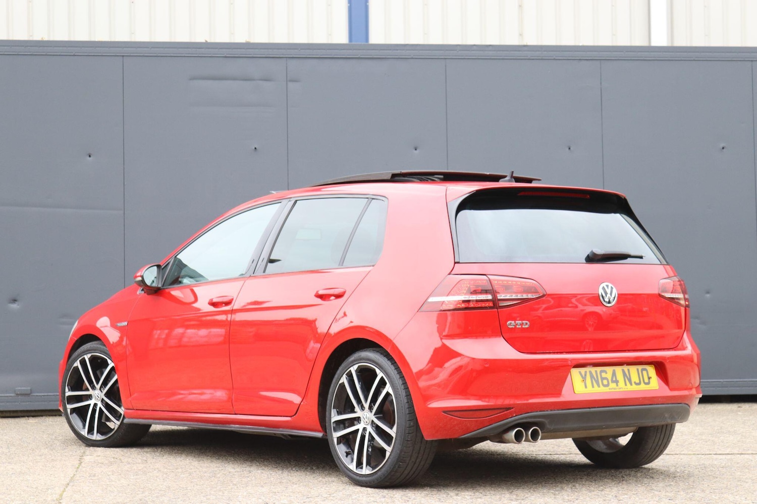 Used Volkswagen Golf 2014 for sale - 76239978: Photo 27