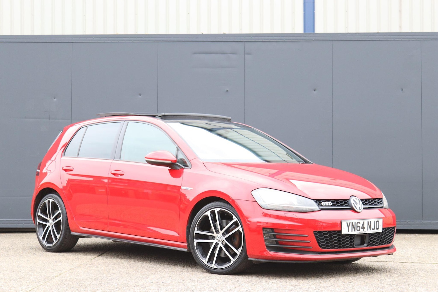 Used Volkswagen Golf 2014 for sale - 76239978: Photo 34