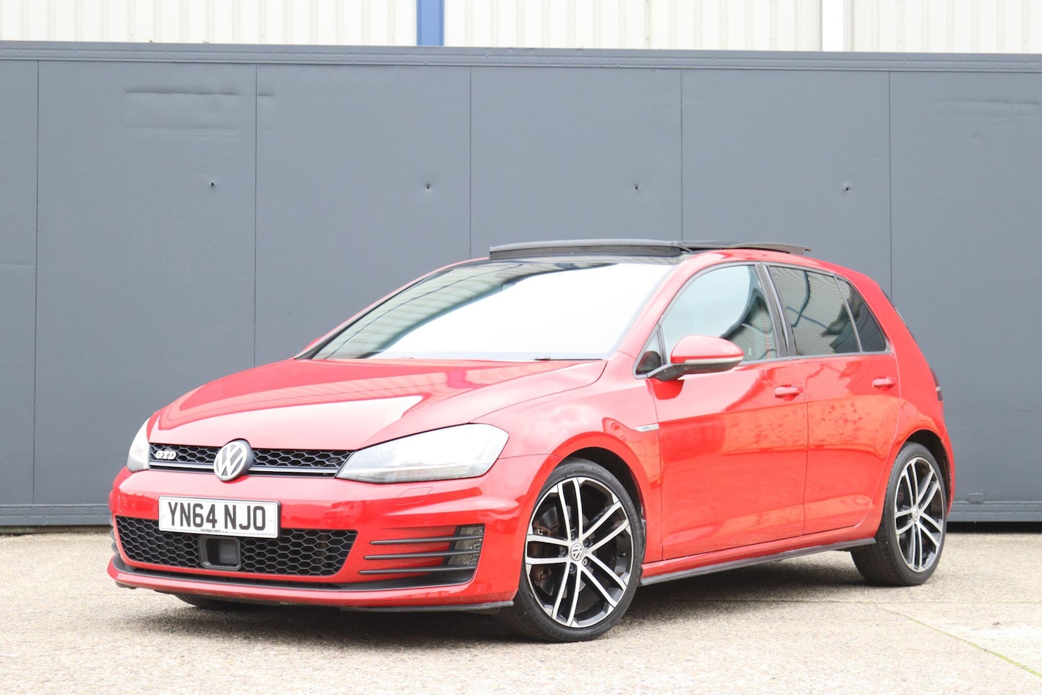 Used Volkswagen Golf 2014 for sale - 76239978: Photo 35