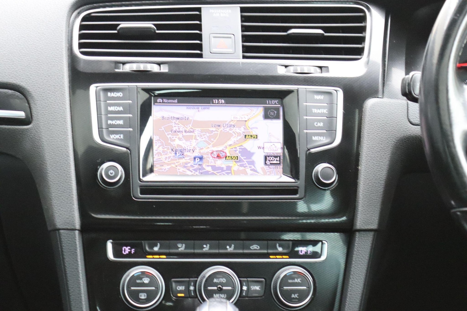 Used Volkswagen Golf 2014 for sale - 76239978: Photo 8