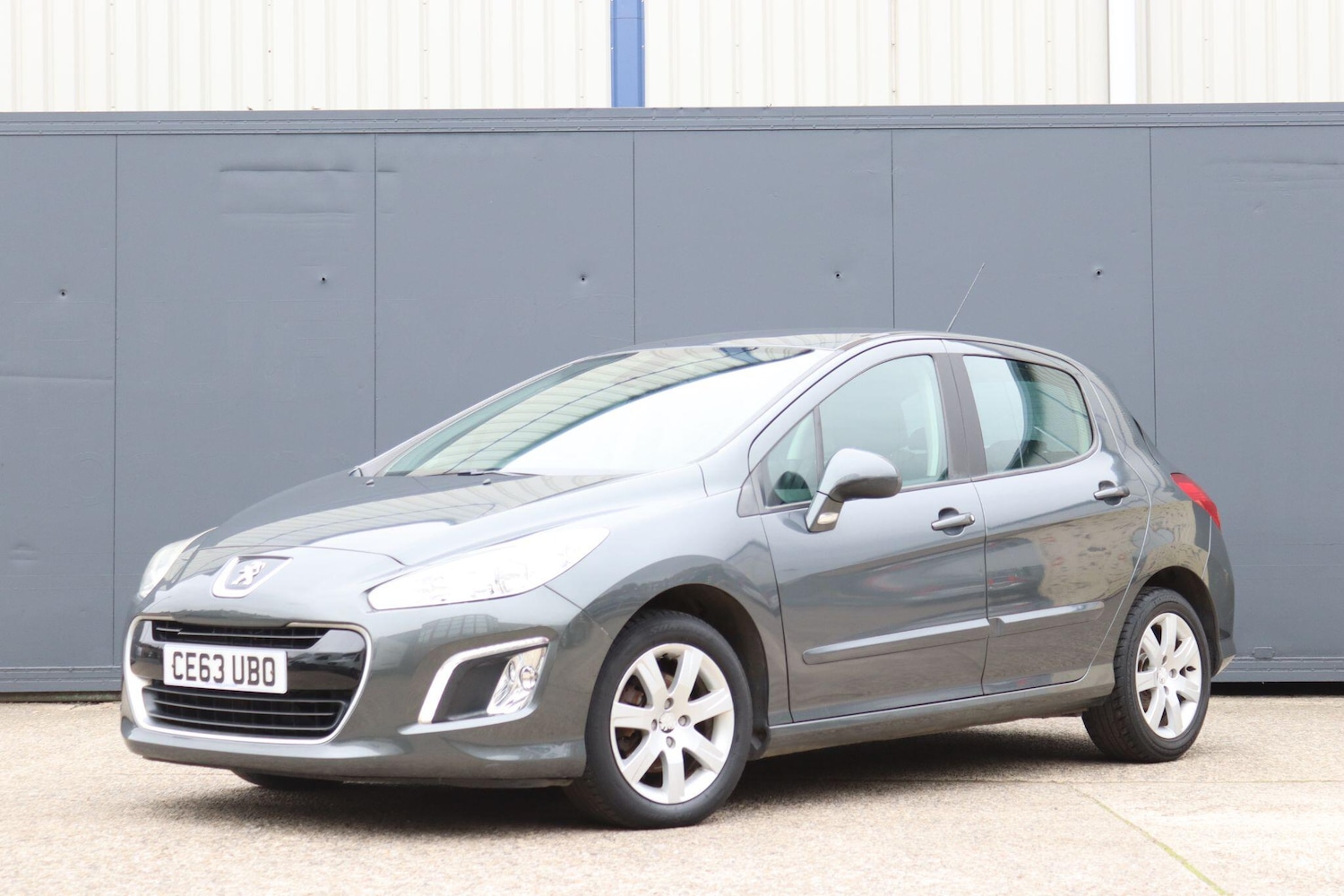 Used Peugeot 308 2013 for sale - 76295112: Photo 1