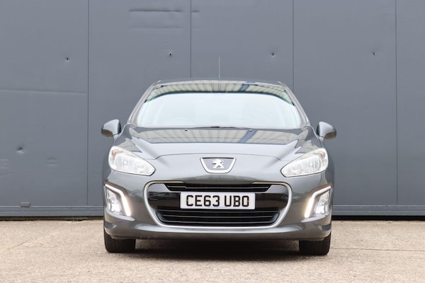 Used Peugeot 308 2013 for sale - 76295112: Photo 2