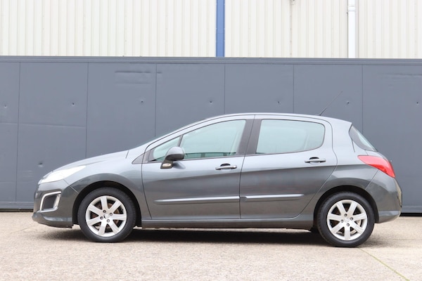 Used Peugeot 308 2013 for sale - 76295112: Photo 4