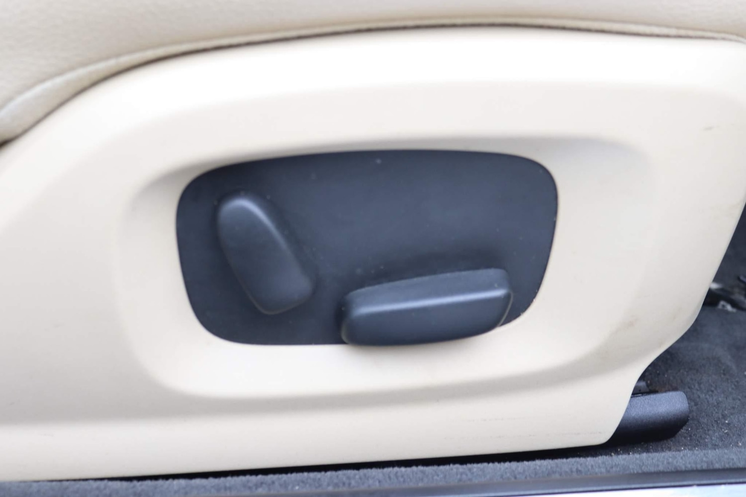 Used Jaguar XF 2014 for sale - 76215644: Photo 13