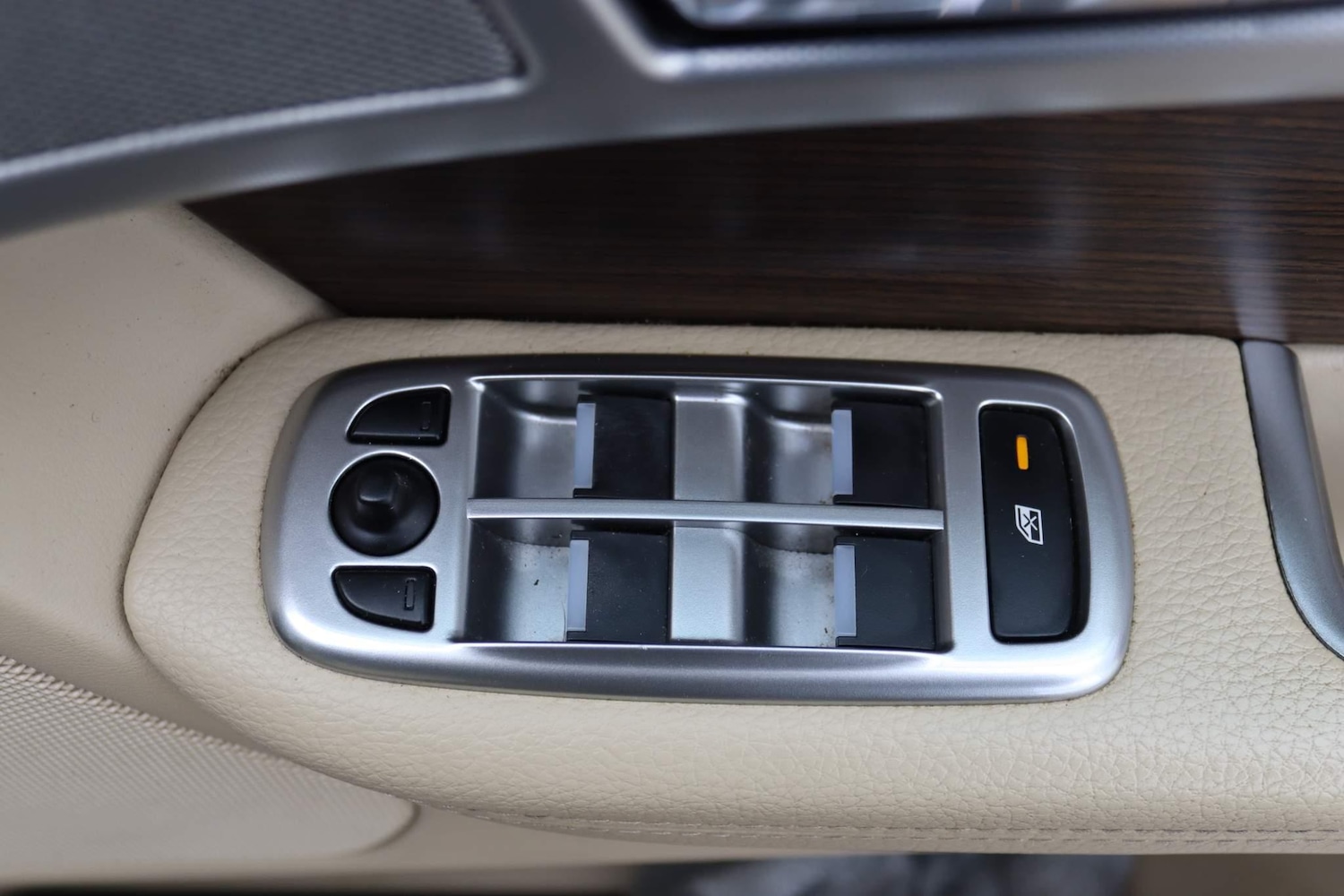 Used Jaguar XF 2014 for sale - 76215644: Photo 15