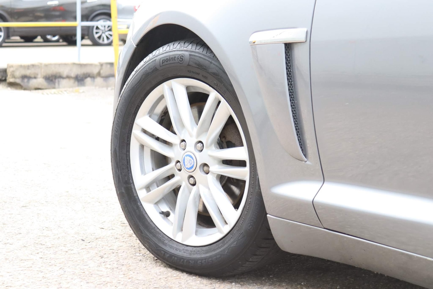 Used Jaguar XF 2014 for sale - 76215644: Photo 28