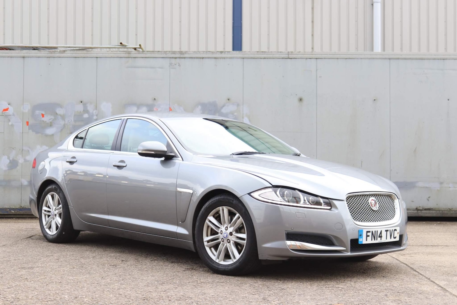 Used Jaguar XF 2014 for sale - 76215644: Photo 31