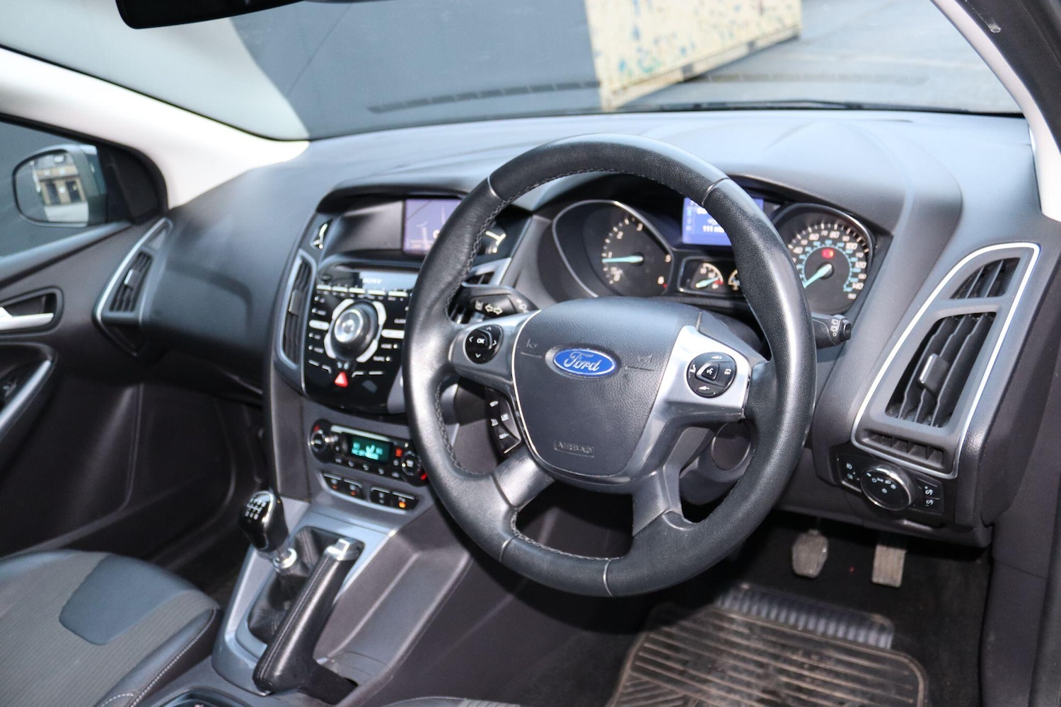 Used Ford Focus 2014 for sale - 77131138: Photo 18