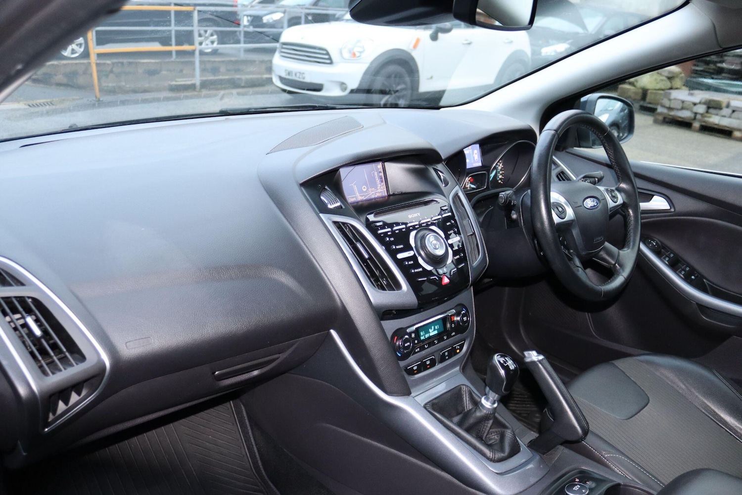 Used Ford Focus 2014 for sale - 77131138: Photo 22