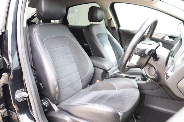 Used Ford Mondeo 2013 for sale - 75102348: Photo 16