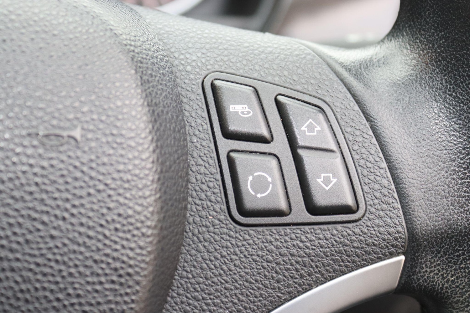 Used BMW 3 Series 2011 for sale - 76700720: Photo 14