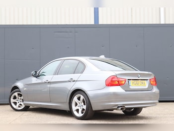 Used BMW 3 Series 2011 for sale - 76700720: Photo