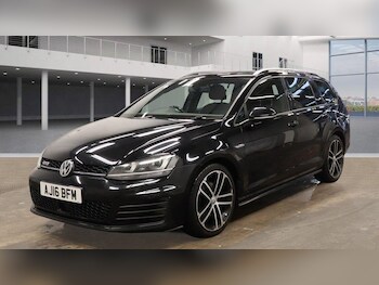 Used Volkswagen Golf 2016 for sale - 77020946: Photo