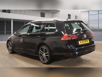 Used Volkswagen Golf 2016 for sale - 77020946: Photo