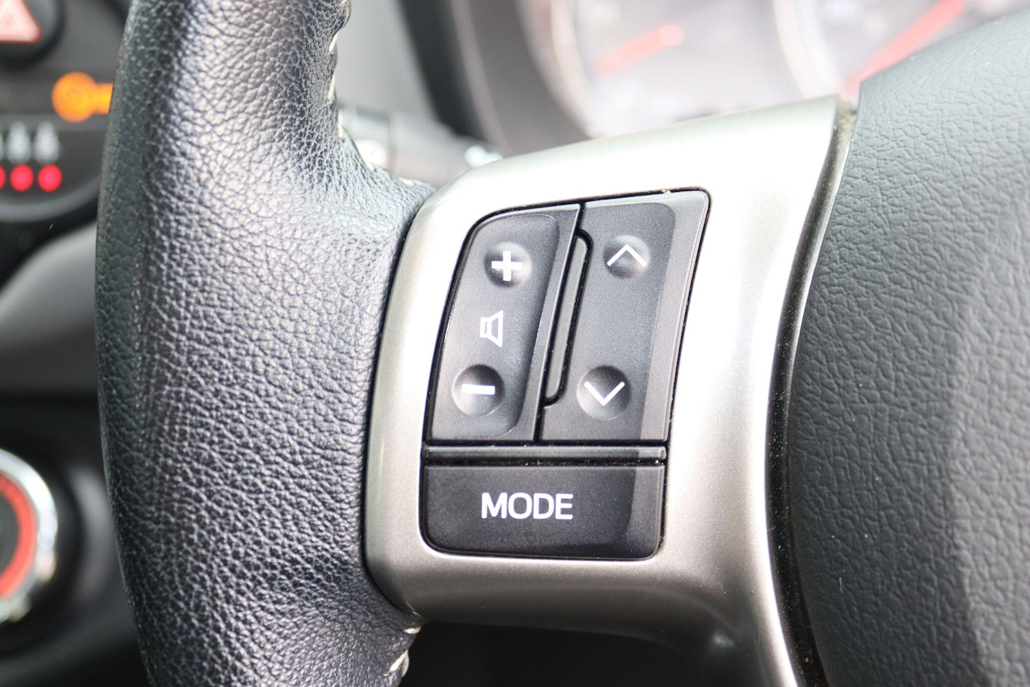 Used Toyota Yaris 2014 for sale - 75577111: Photo 15