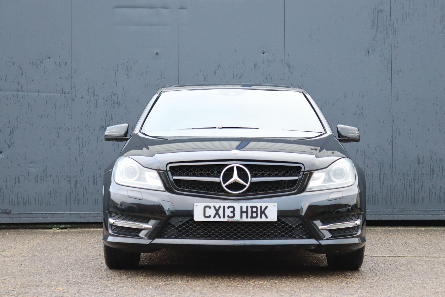 Used Mercedes-Benz C Class for sale - 77016925: Photo 2