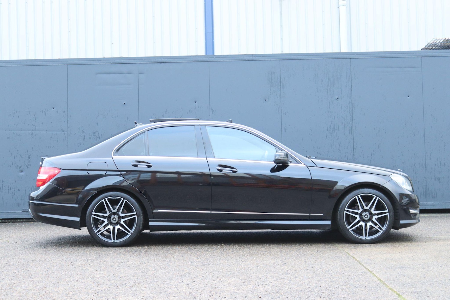 Used Mercedes-Benz C Class for sale - 77016925: Photo 7
