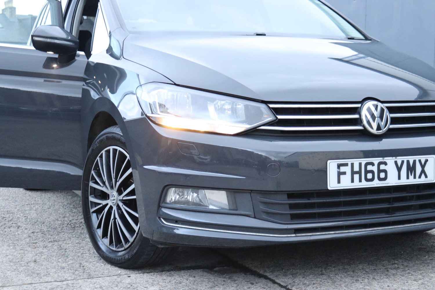 Used Volkswagen Touran 2017 for sale - 77314927: Photo 28