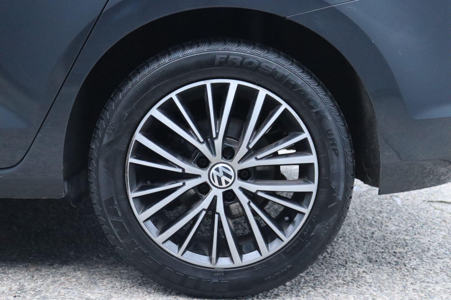 Used Volkswagen Touran 2017 for sale - 77314927: Photo 32