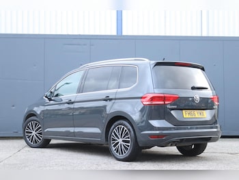 Used Volkswagen Touran 2017 for sale - 77314927: Photo