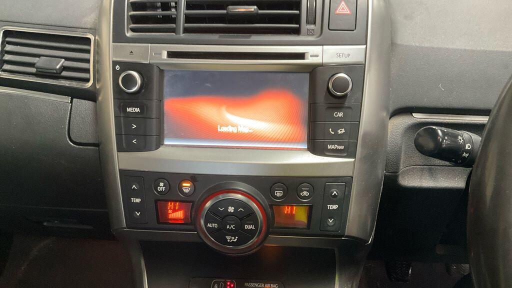 Used Toyota Verso 2014 for sale - 77229355: Photo 10