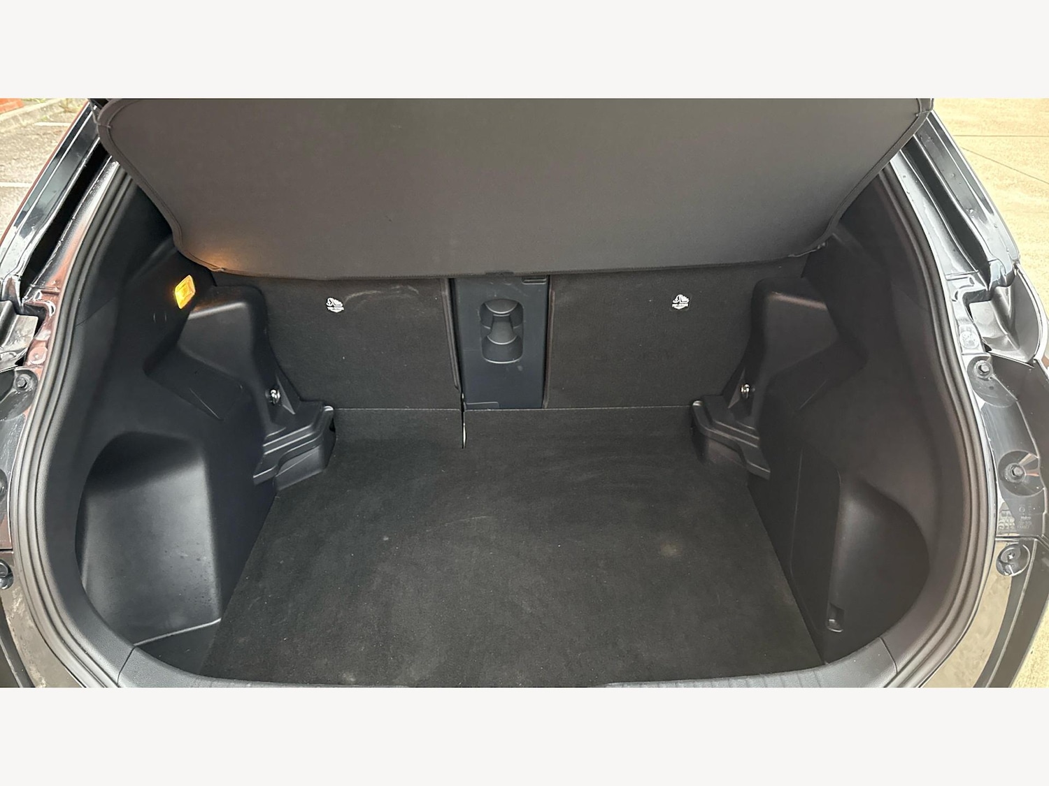 Used Toyota Yaris Cross 2022 for sale - 76646278: Photo 16