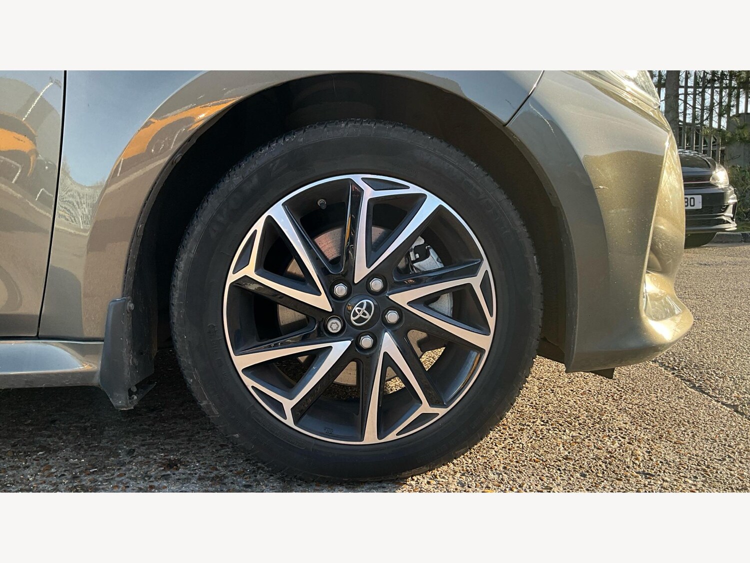 Used Toyota Yaris 2022 for sale - 77496291: Photo 20