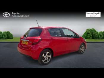 Used Toyota Yaris 2016 for sale - 74700724: Photo
