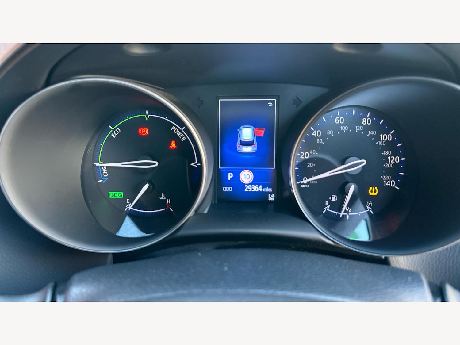 Used Toyota C-HR 2018 for sale - 77646858: Photo 11