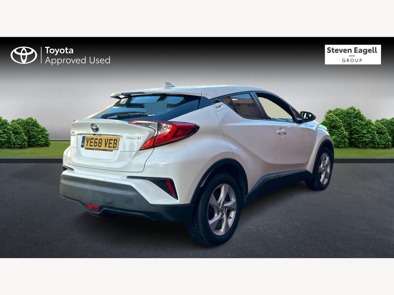 Used Toyota C-HR 2018 for sale - 77646858: Photo 2