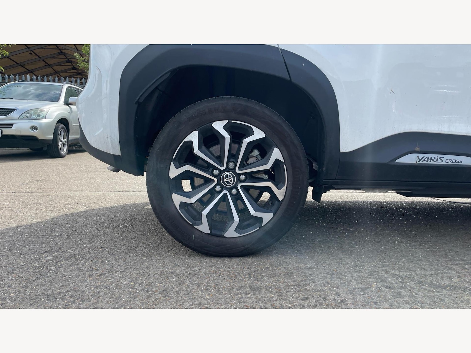 Used Toyota Yaris Cross 2024 for sale - 76592152: Photo 20