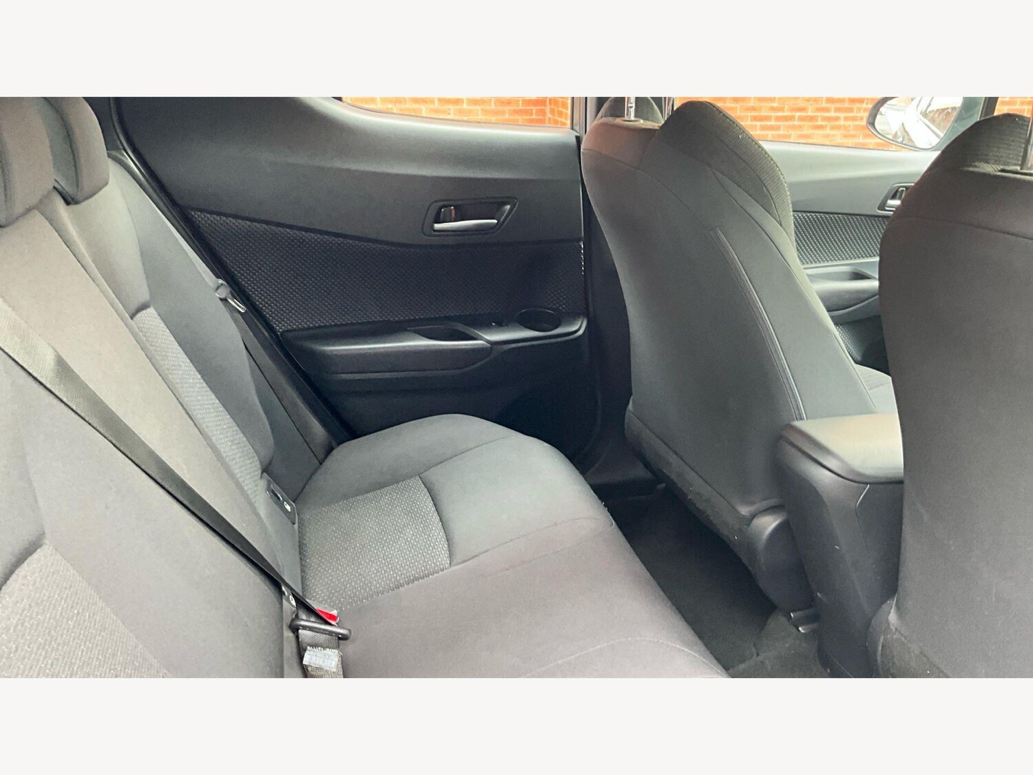 Used Toyota C-HR for sale - 77909180: Photo 14