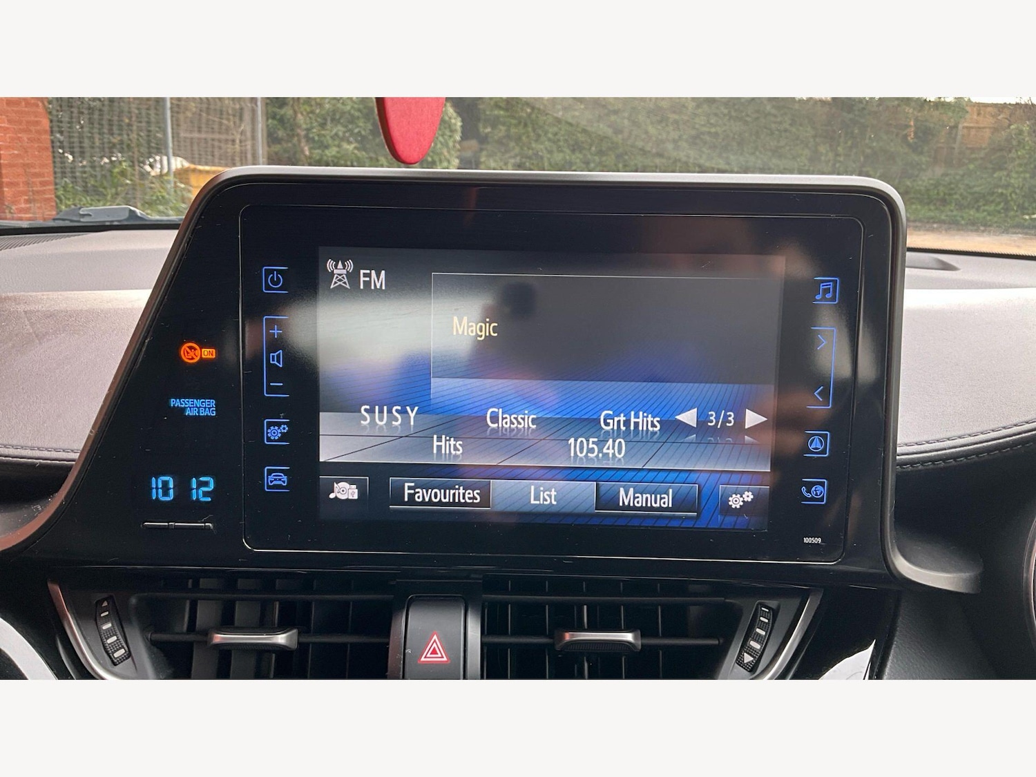 Used Toyota C-HR for sale - 77909180: Photo 9