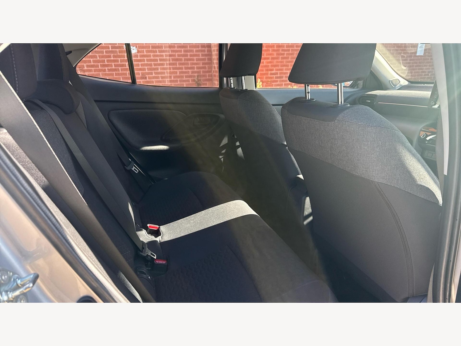 Used Toyota Yaris Cross 2022 for sale - 76370691: Photo 14