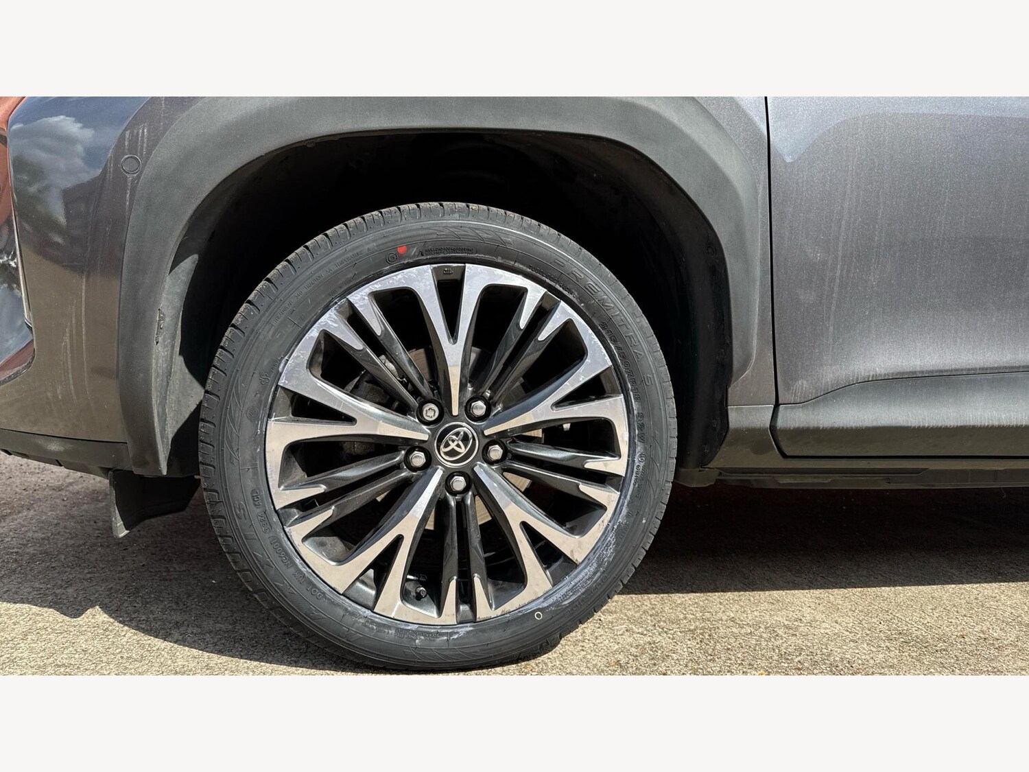 Used Toyota Yaris Cross 2023 for sale - 76295568: Photo 20