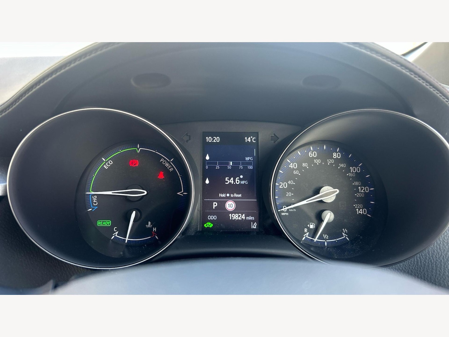 Used Toyota C-HR 2022 for sale - 76645429: Photo 11