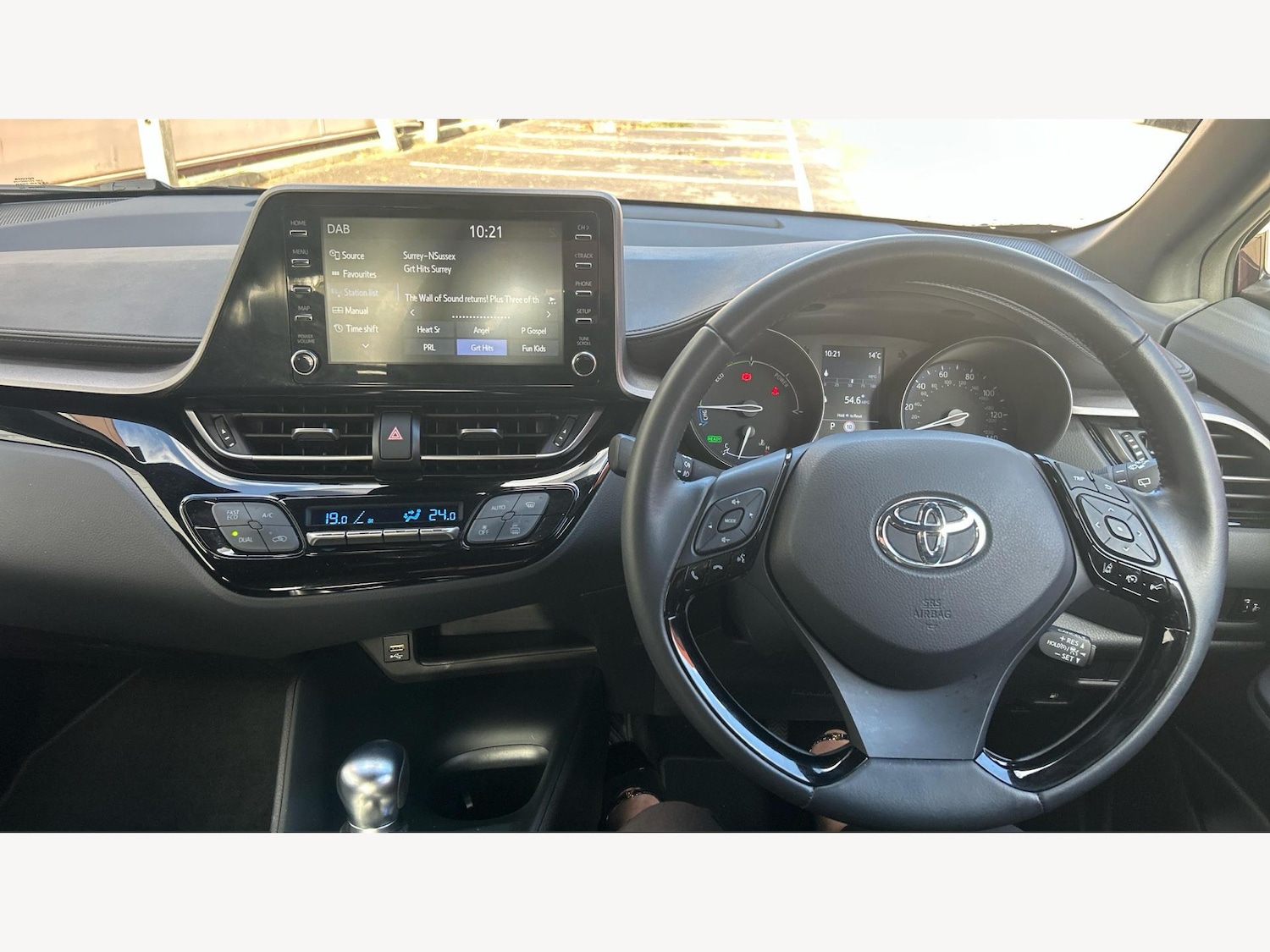 Used Toyota C-HR 2022 for sale - 76645429: Photo 7