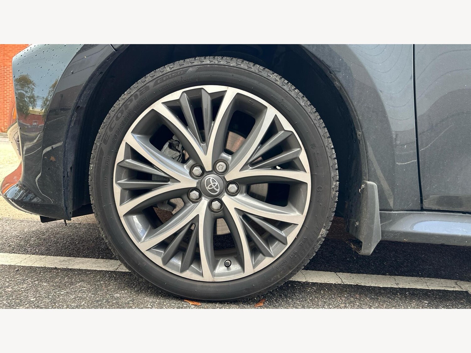 Used Toyota Yaris 2024 for sale - 76499008: Photo 20