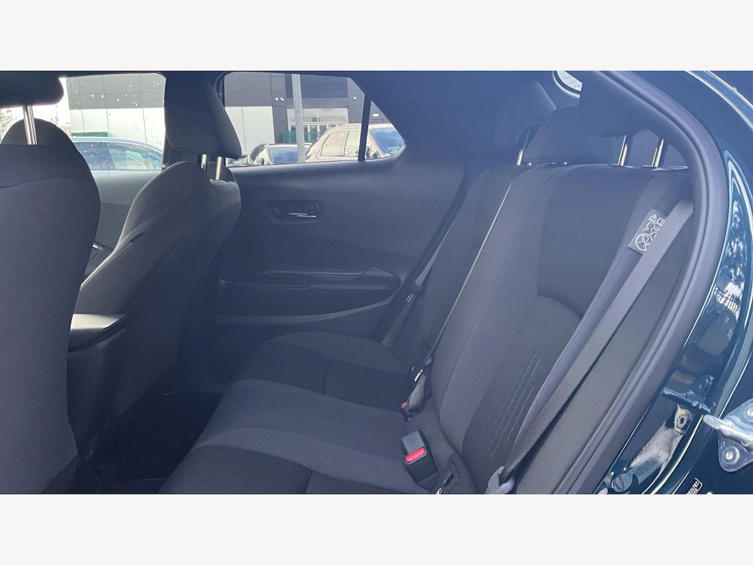 Used Toyota C-HR 2024 for sale - 77143064: Photo 15