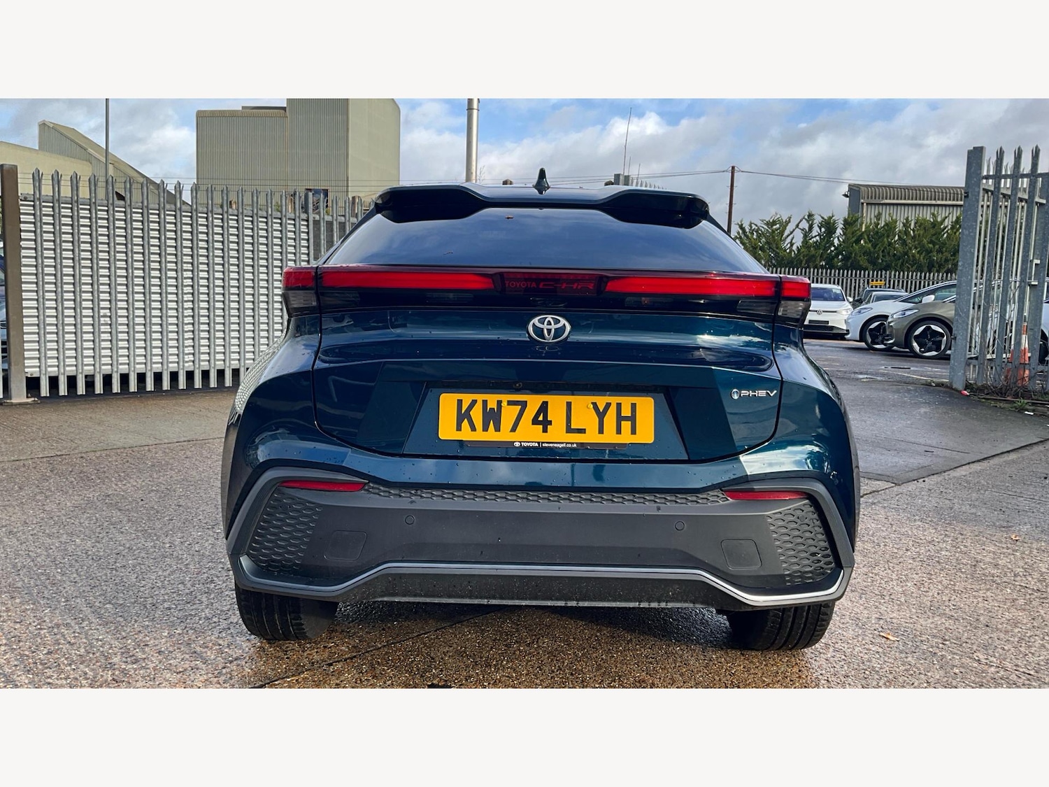 Used Toyota C-HR 2024 for sale - 77143064: Photo 21