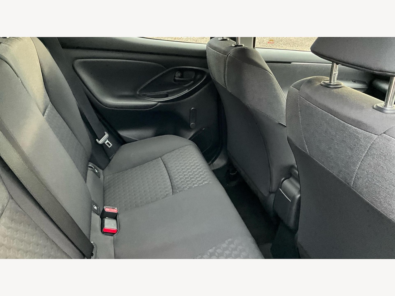 Used Toyota Yaris 2023 for sale - 76772224: Photo 14