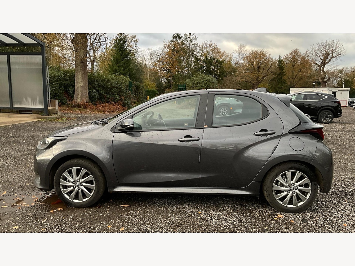 Used Toyota Yaris 2023 for sale - 76772224: Photo 19