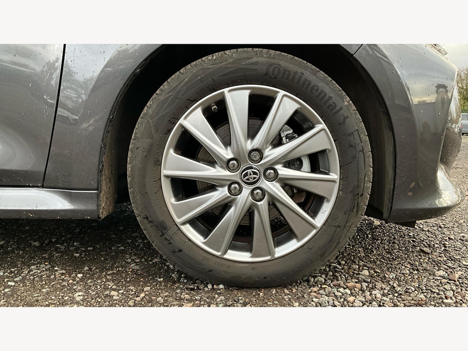 Used Toyota Yaris 2023 for sale - 76772224: Photo 20